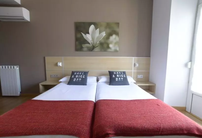 Отель Pension Kursaal