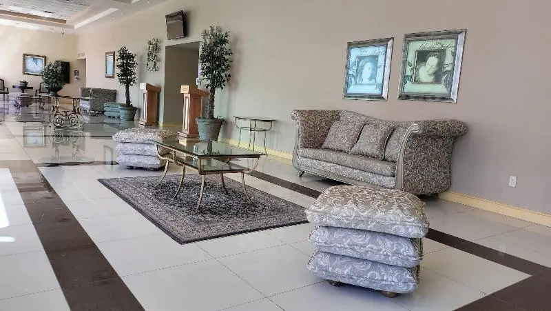 هتل Residencial Inn & Suites