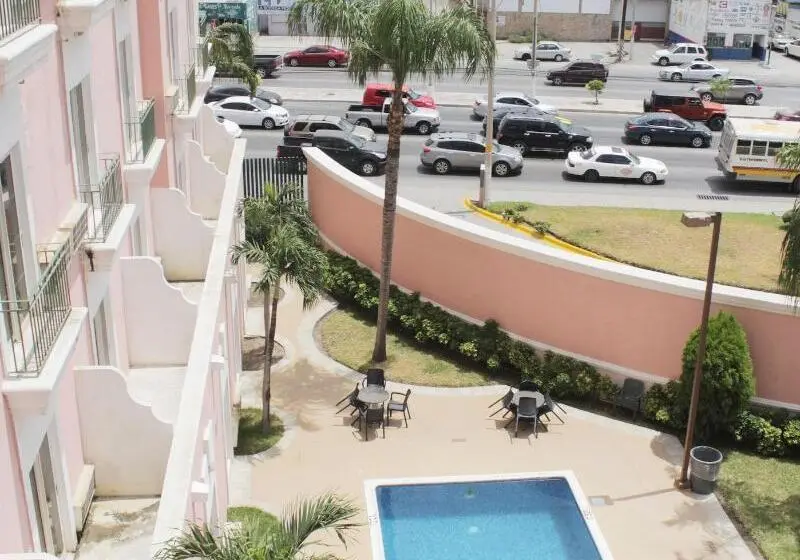 هتل Residencial Inn & Suites