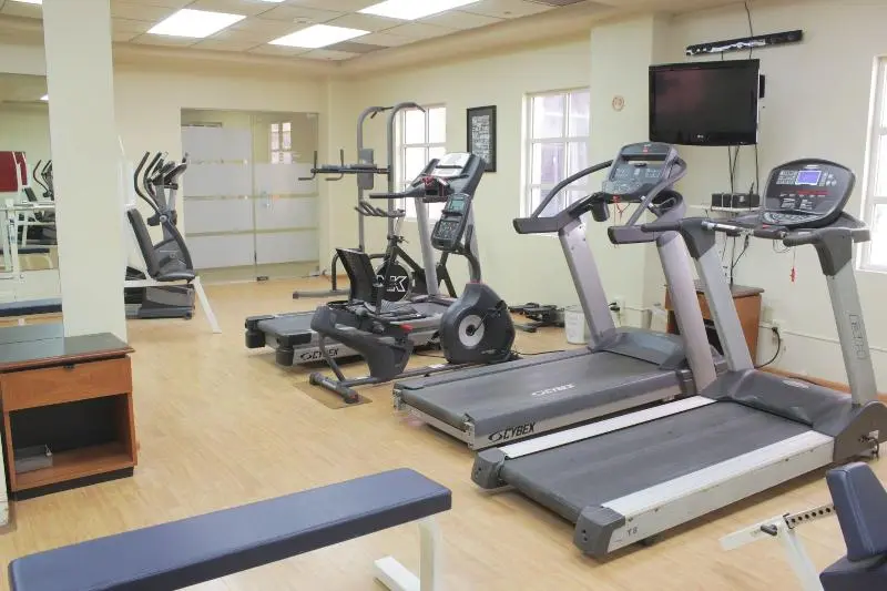 هتل Residencial Inn & Suites