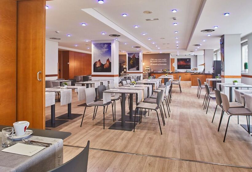 호텔 Silken Luis De Leon