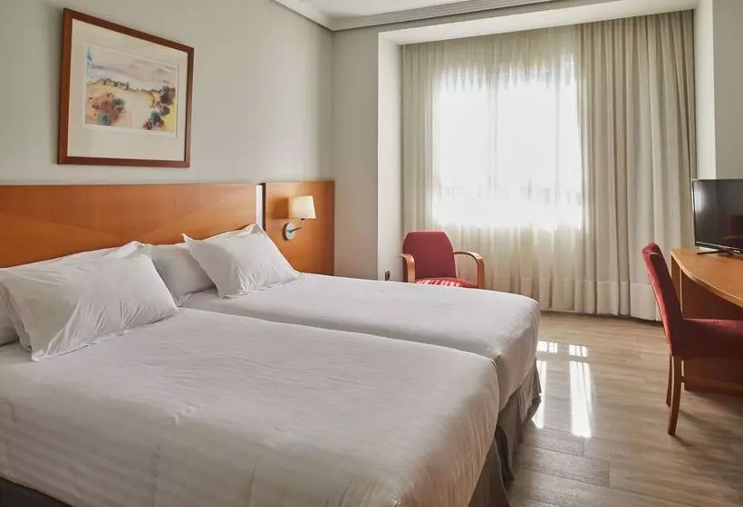 בית מלון כפרי Silken Luis De Leon