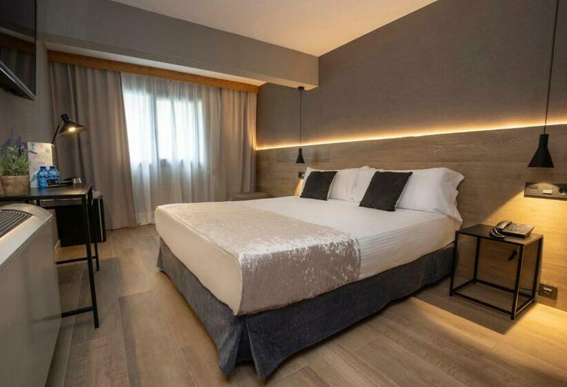 فندق YOMO Eureka