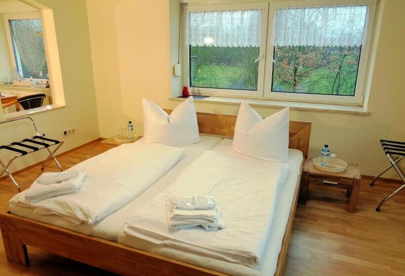 Hospedaria Gästehaus Schiemann