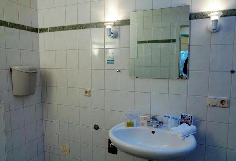 Hospedaria Gästehaus Schiemann