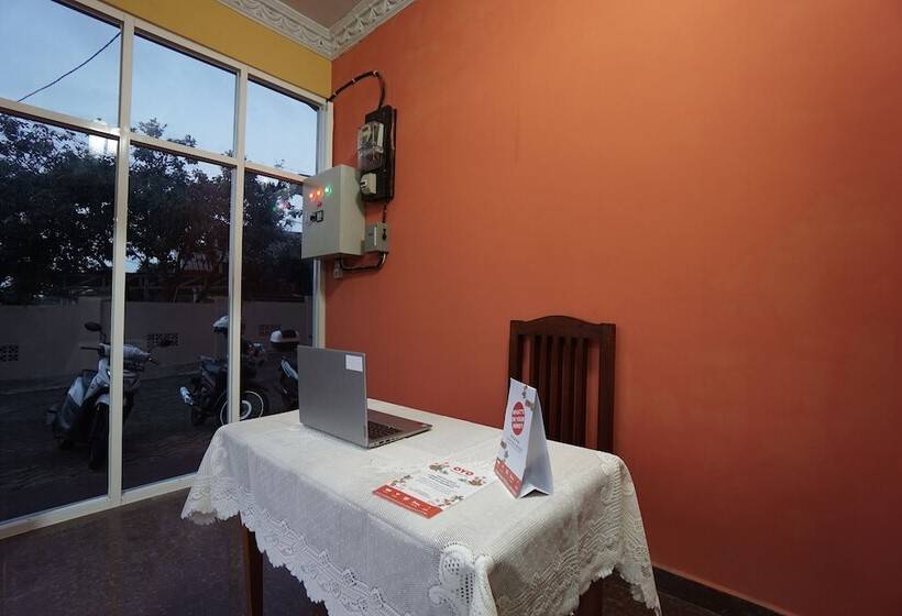 בית מלון כפרי Oyo 2486 Bahana Guest House