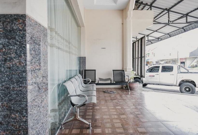 فندق Reddoorz Syariah Near Suzuya Mall Banda Aceh