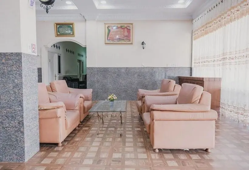 ホテル Reddoorz Syariah Near Suzuya Mall Banda Aceh
