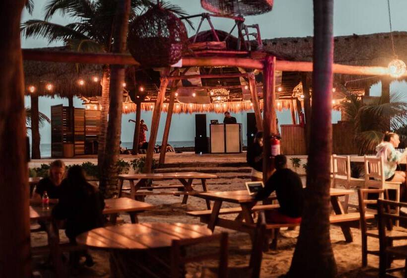 Hostel Nílu Isla Mujeres by Selina