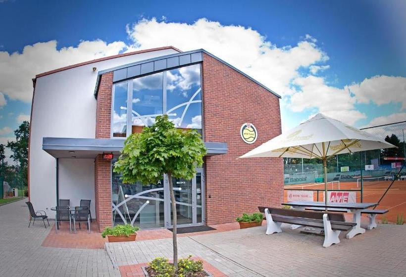 膳宿费 Penzion Tenis Htk