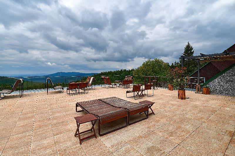 هتل Tetřeví Boudy