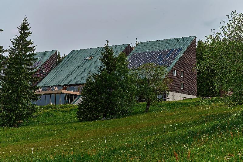 هتل Tetřeví Boudy