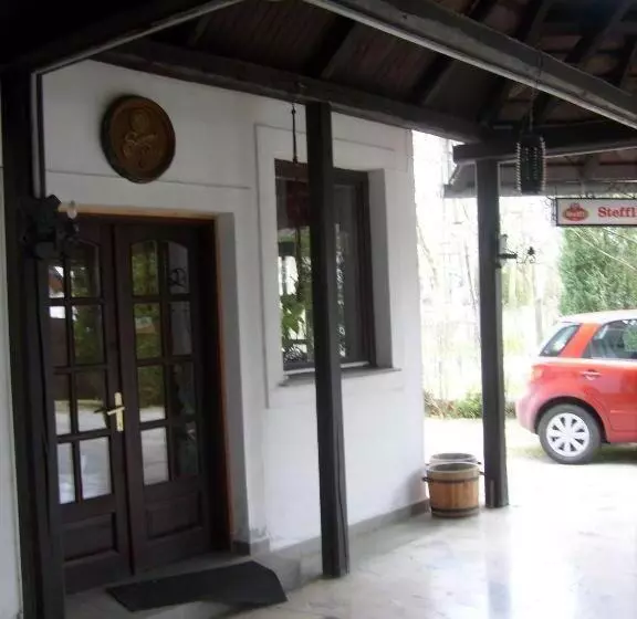 Majatalo Paprika Vendégház