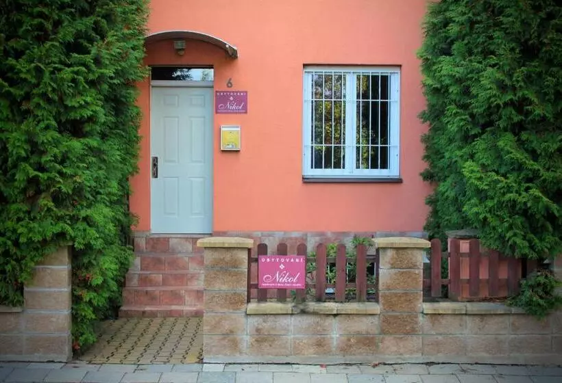 Majatalo Ubytovani Nikol