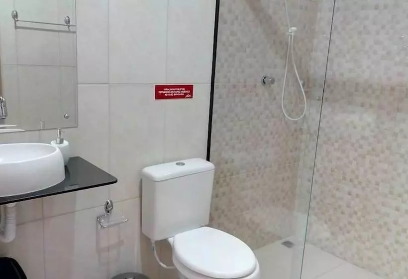 簡易ホテル Pousada Litoral Parque