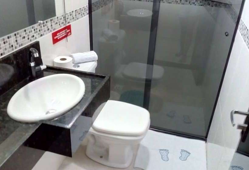 여관 Pousada Litoral Parque