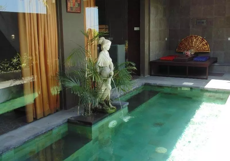 Hotelli Bali Elephants Boutique Villa