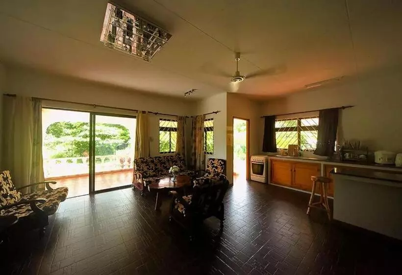 هتل Coco Bay Villa