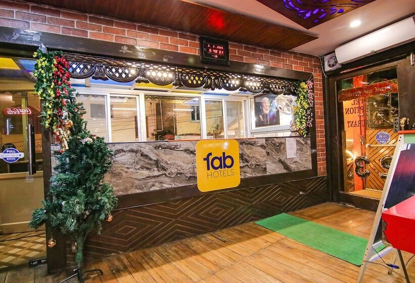 בית מלון כפרי City Plaza