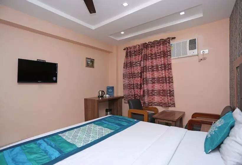 هتل Mahabir Sheraton By Oyo Rooms