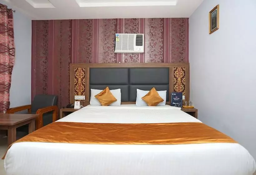 هتل Mahabir Sheraton By Oyo Rooms
