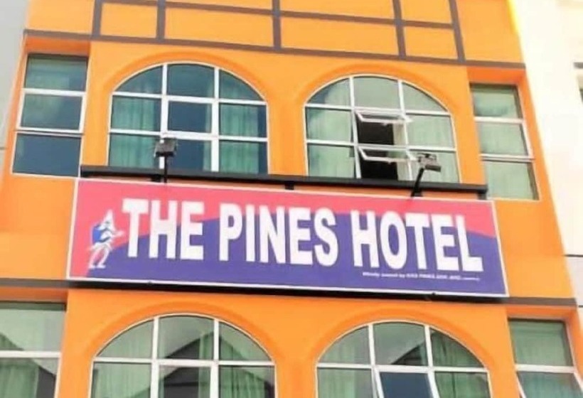 Hotel The Pines