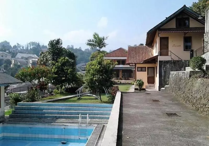 Hotel Villa Tunas Alam Mutiara