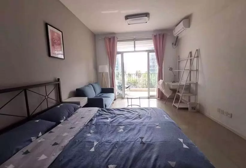 پانسیون Rosalie House