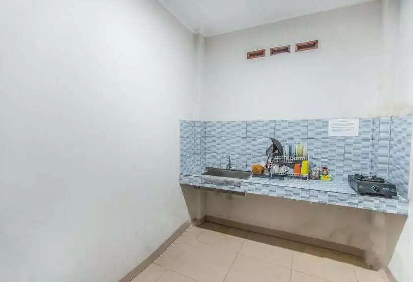 Hotel Oyo Life 2335 Kos 89