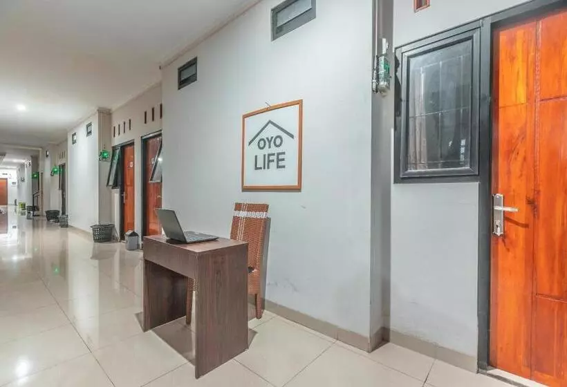 Hotel Oyo Life 2335 Kos 89