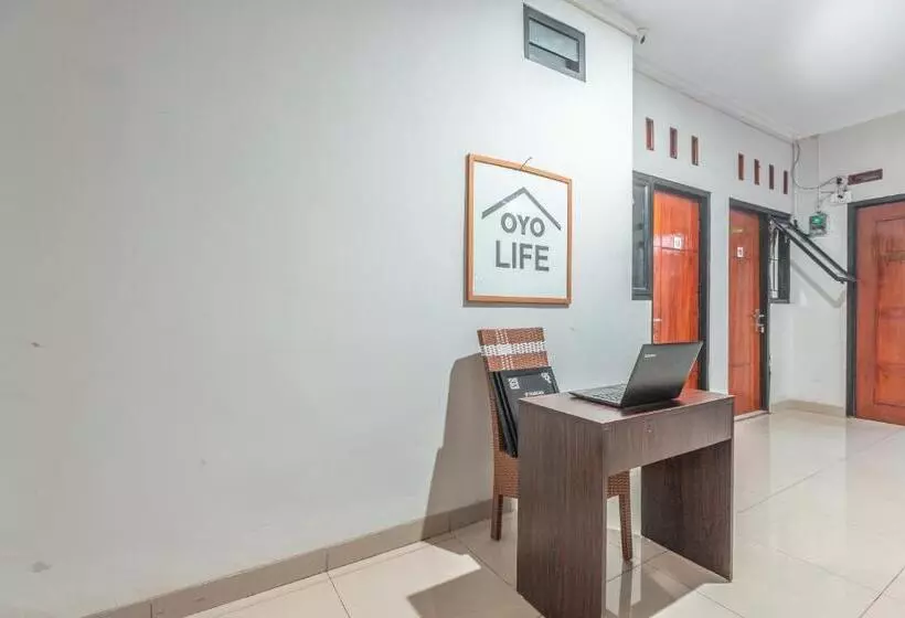 Hotel Oyo Life 2335 Kos 89