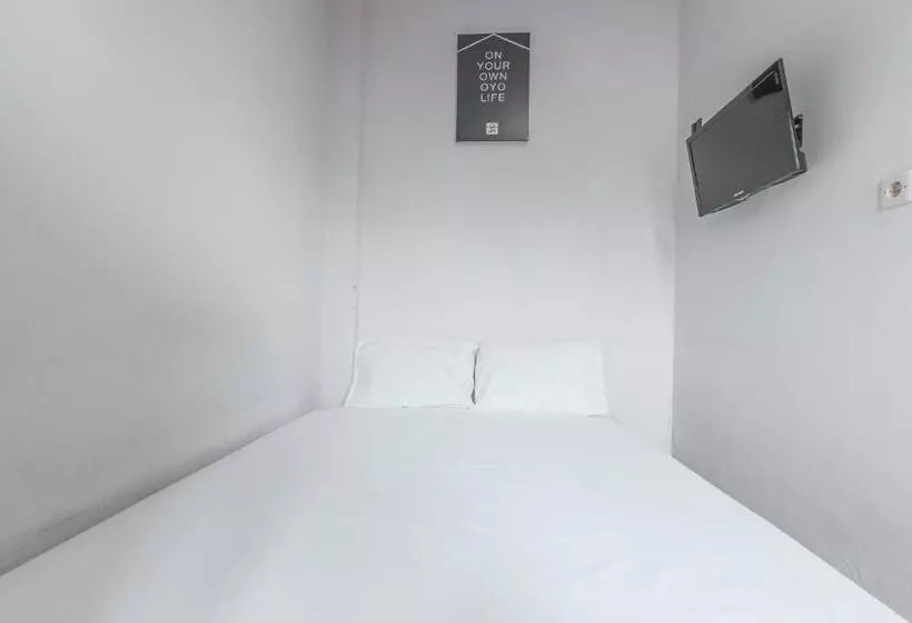 Hotel Oyo Life 2335 Kos 89