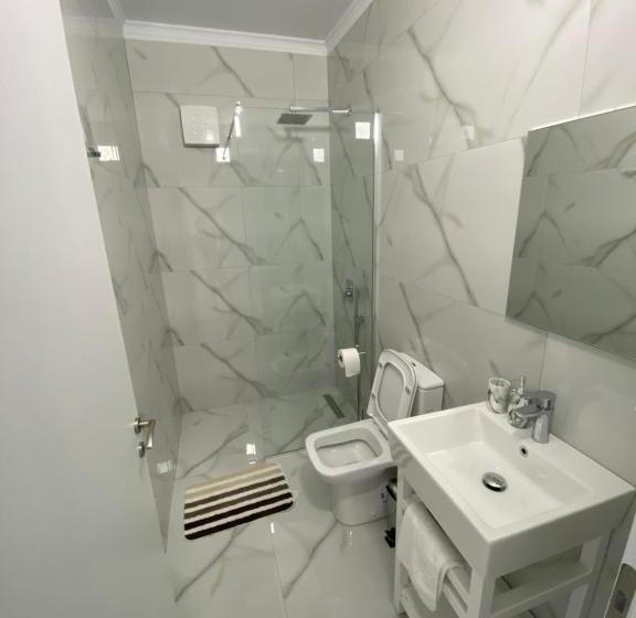 پانسیون Abedini