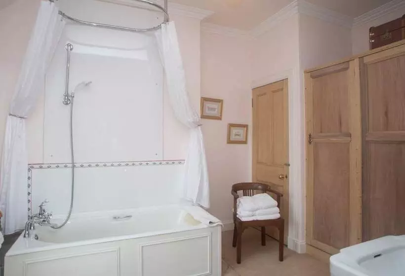 צימר Clint Lodge