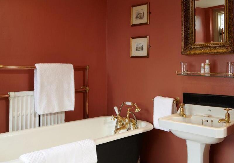 مسافرخانه Hazlitt S