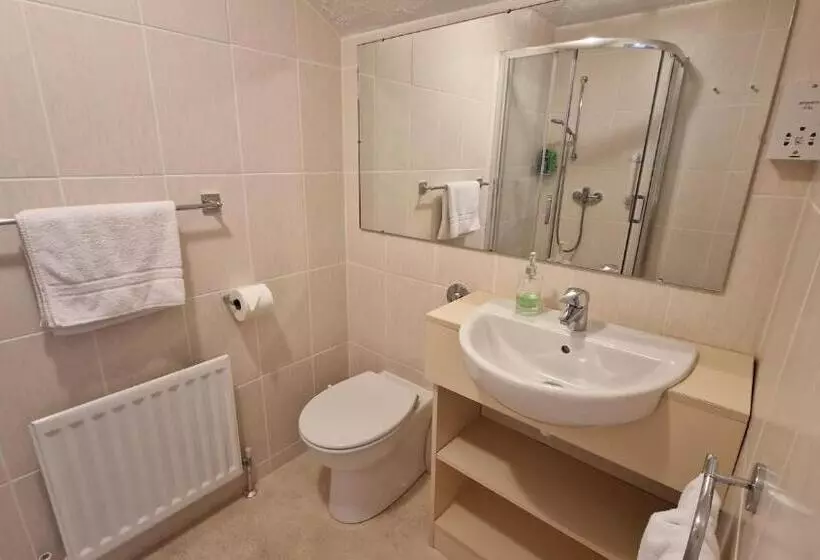 Отель Golden Hill Guest House