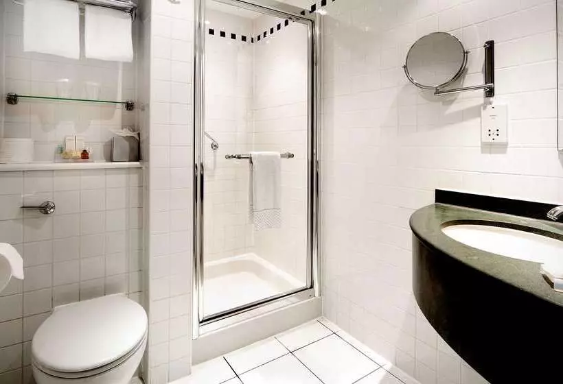 هتل Hilton Garden Inn Glasgow City Centre