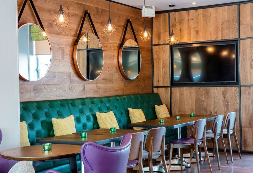 ホテル Hilton Garden Inn Glasgow City Centre