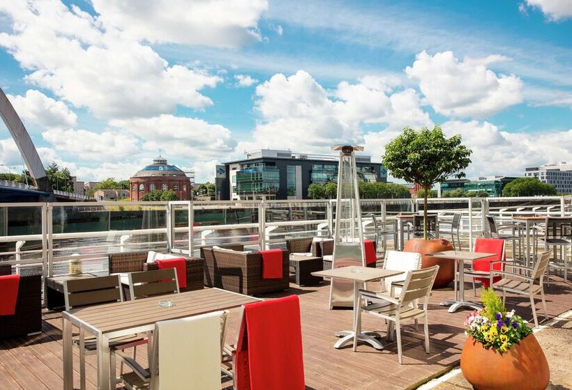 ホテル Hilton Garden Inn Glasgow City Centre