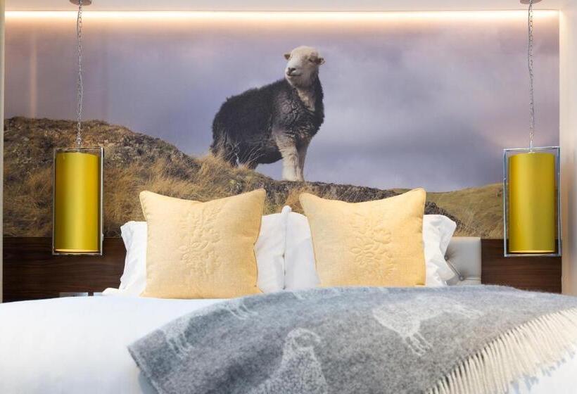 酒店 Inn On The Square