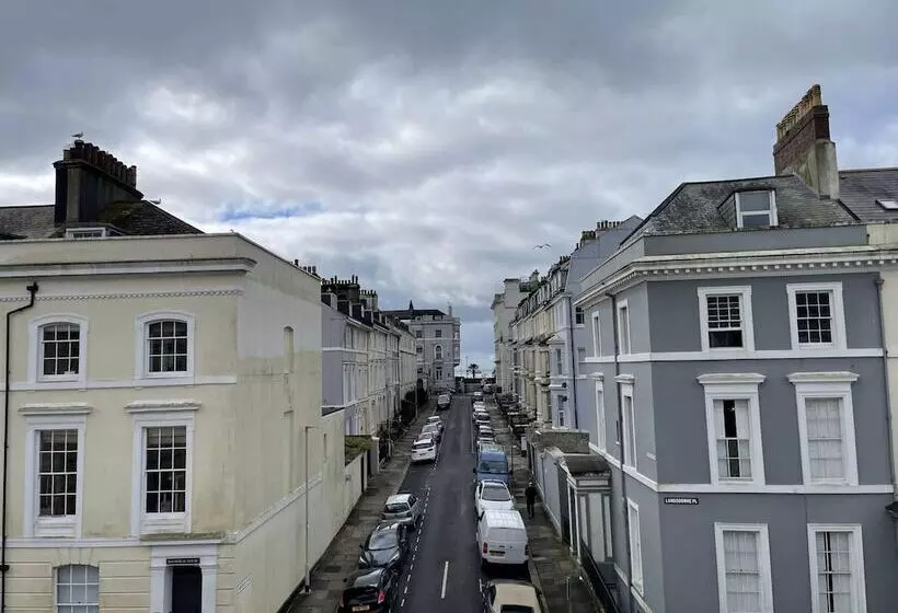 Hotel Lamplighter Guesthouse