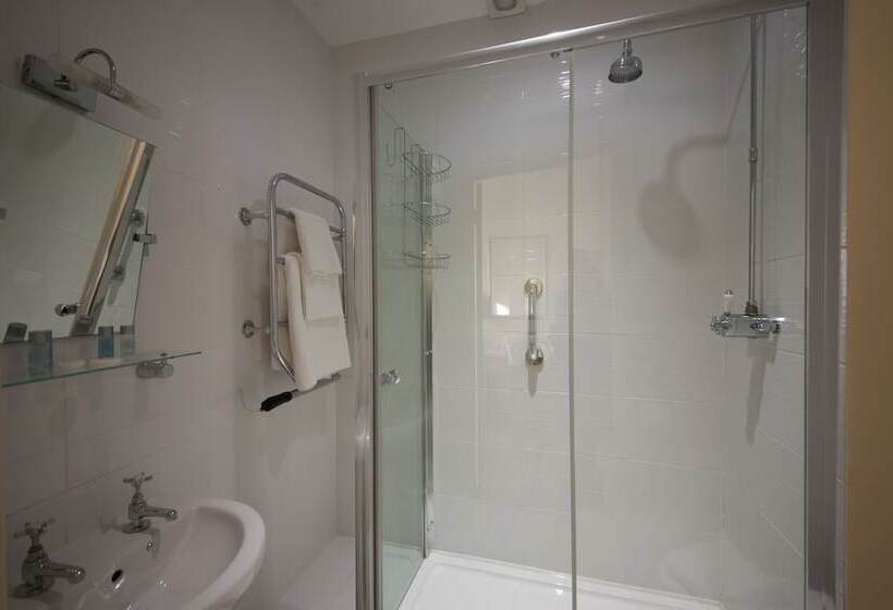 ホテル Marlborough Arms