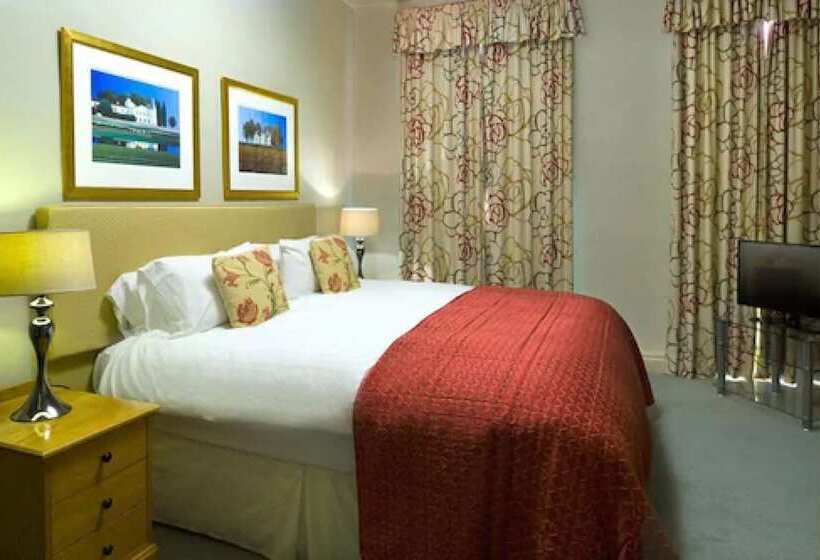 ホテル Marlborough Arms