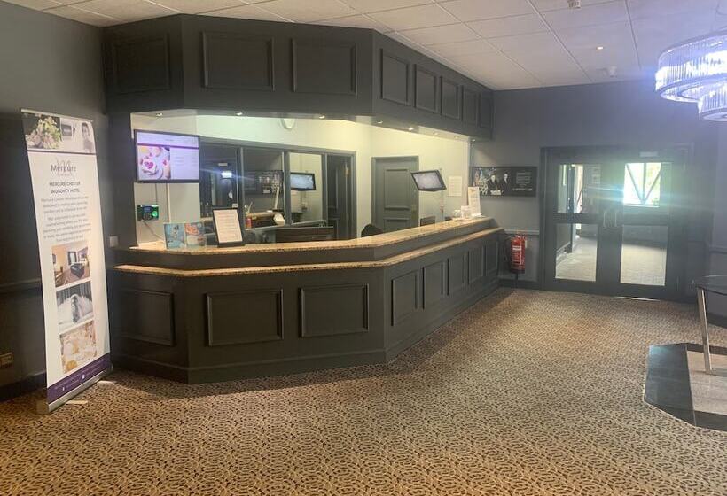 בית מלון כפרי Mercure Chester North Woodhey House