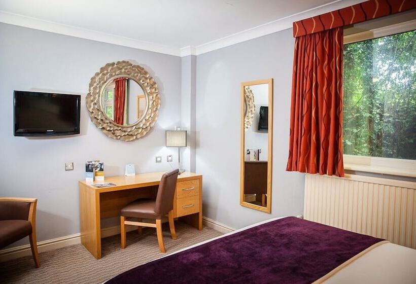 בית מלון כפרי Mercure Chester North Woodhey House