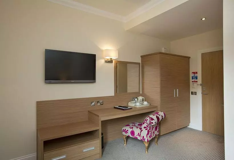 هتل Royal Ettrick