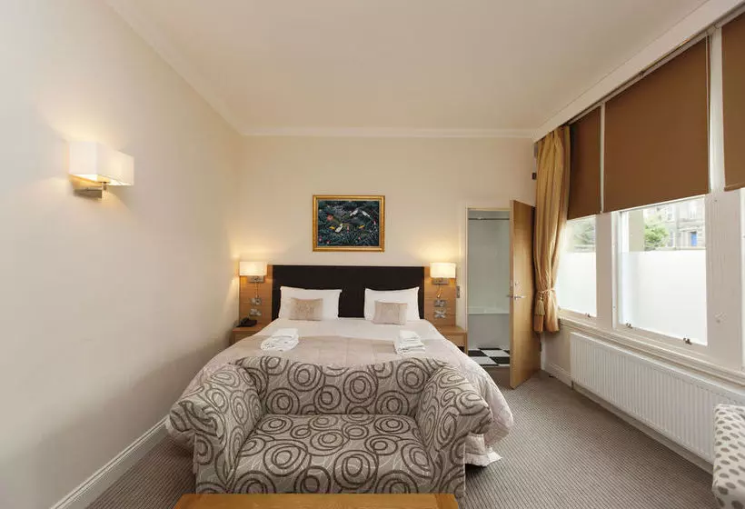 هتل Royal Ettrick