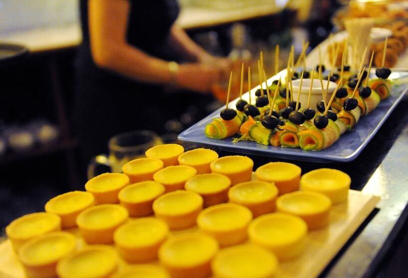 Hotel The Royal Highland