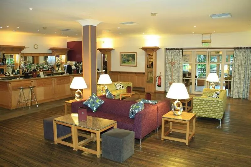 هتل Weetwood Hall Estate