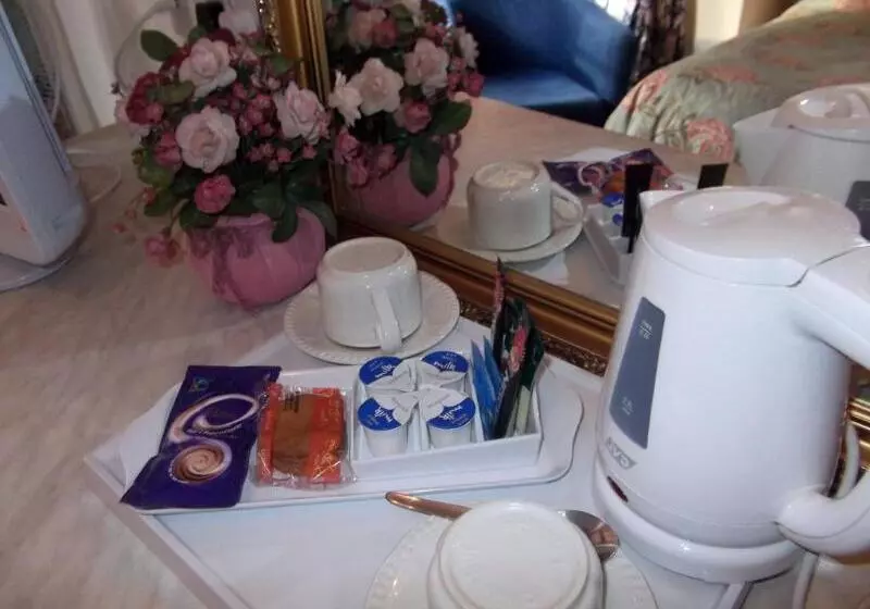 Maranton House Hotel Kensington